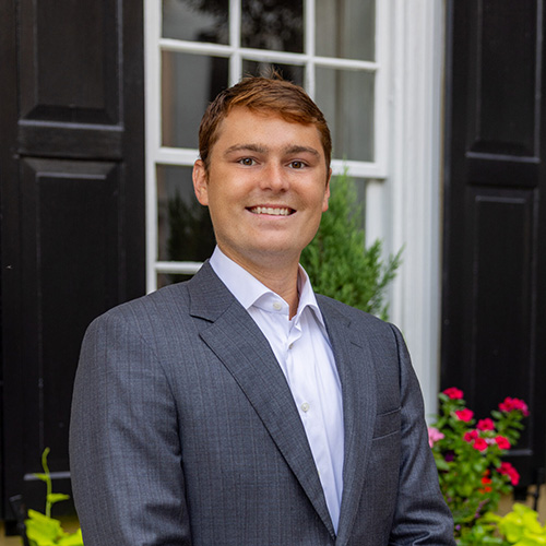 Conrad Schuh headshot