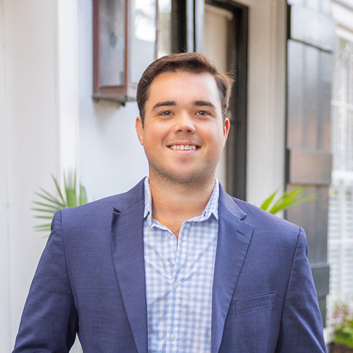 Justin Moore headshot