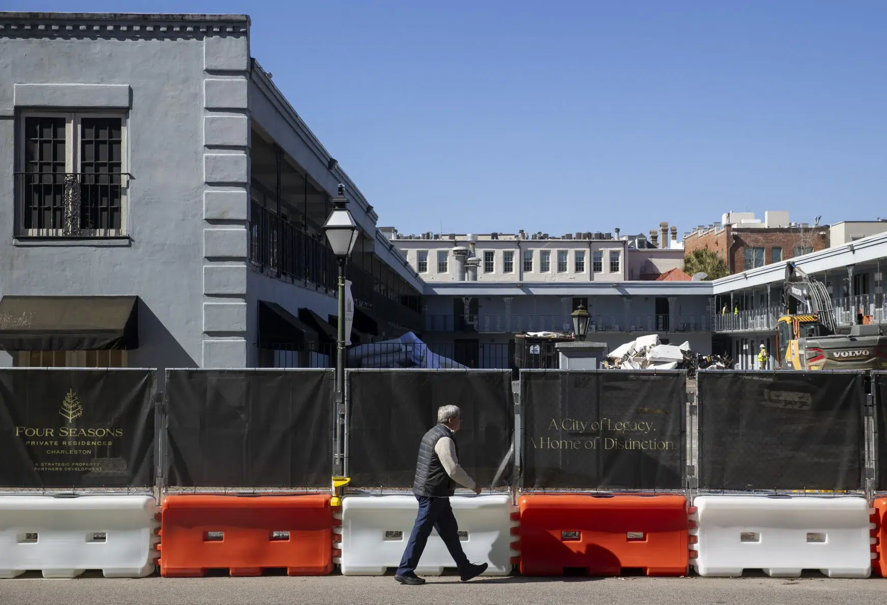 Days Inn motel razed to make way for Charleston’s Four Seasons Resort and Hotel