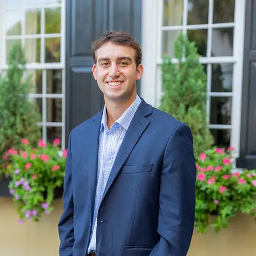 Headshot of Ryan Ishak, Development Coordinator at Iskagna